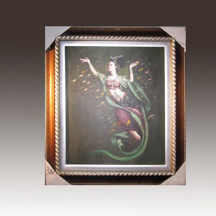 Decor and interior accessory selections 906B1DF18F4B