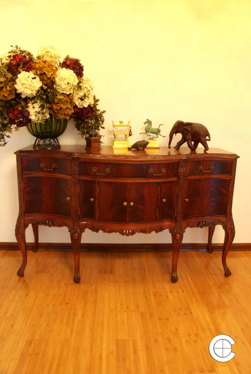 Tables, consoles and tabletops 90F0B0F1C4E6