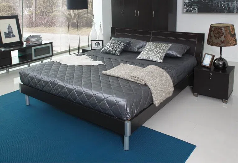 Beds and bedrooms S1001