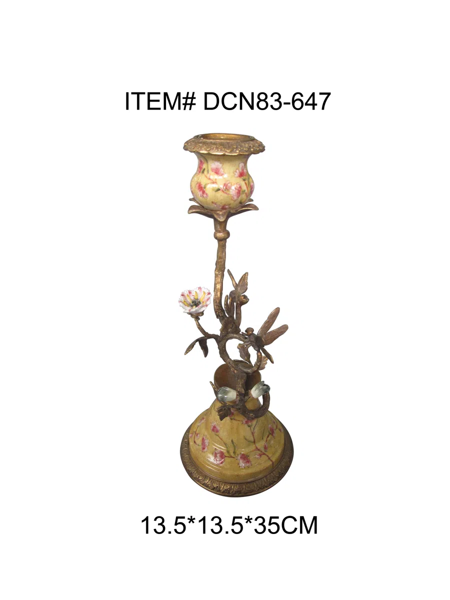 Decor and interior accessory selections DCN83-647