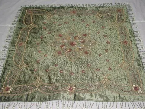 Textiles, curtains and cushions 916A4E0FD28D