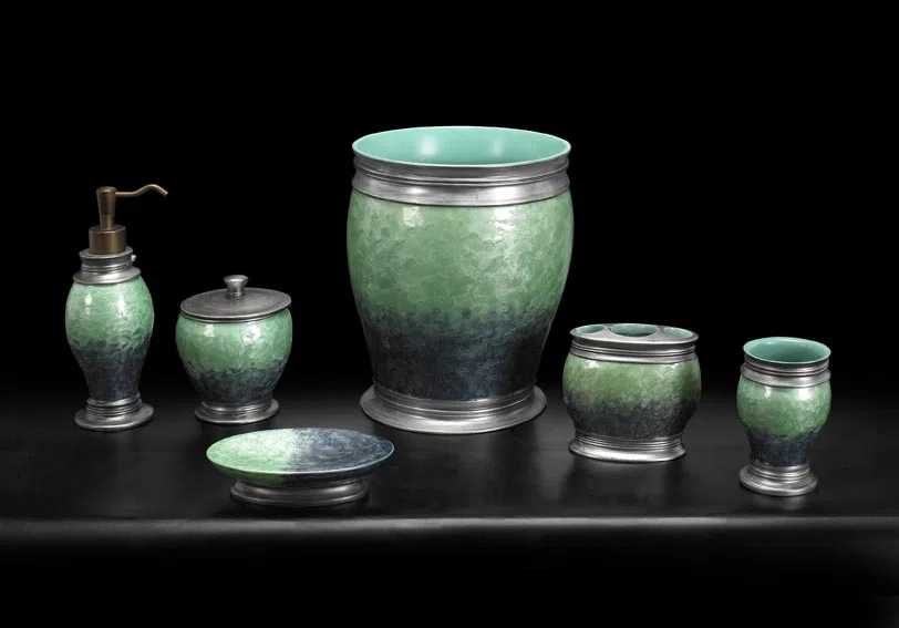 Decor and interior accessory selections 92E069B80DB6