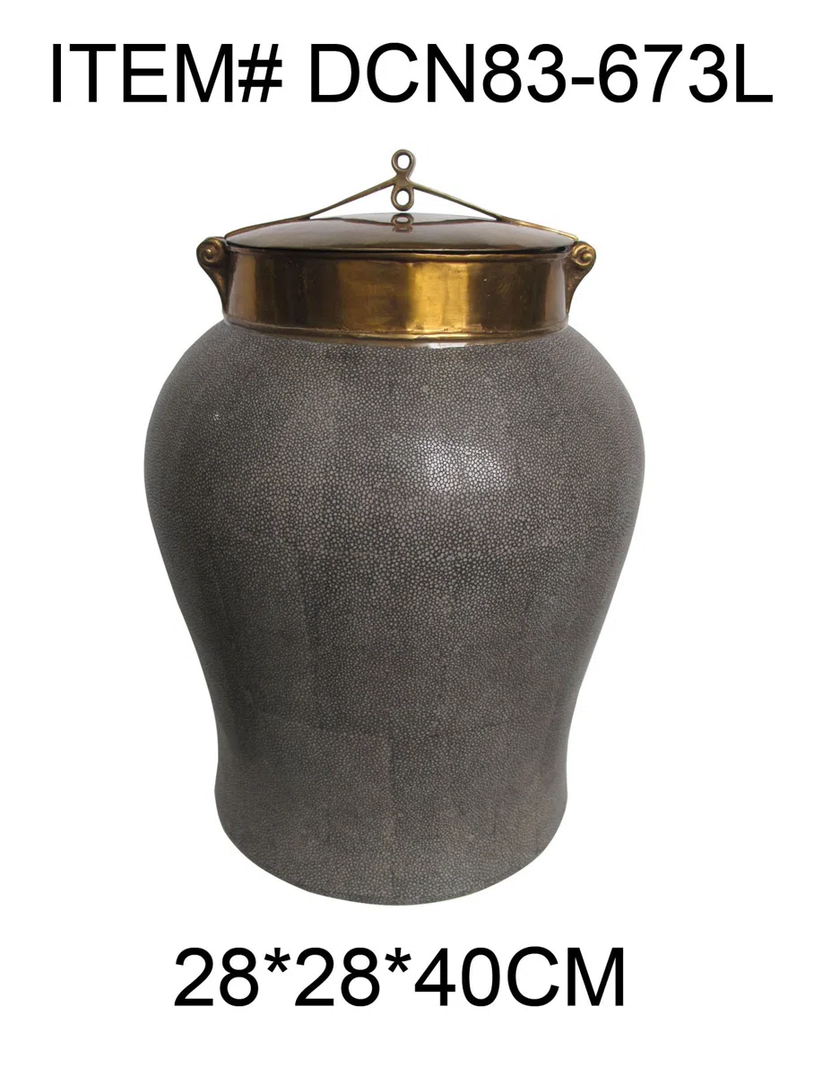 Decor and interior accessory selections DCN83-673L