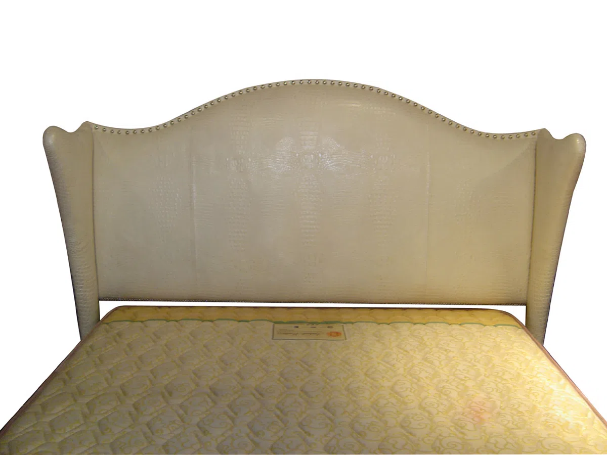 Beds and bedrooms VH-TC2026AL