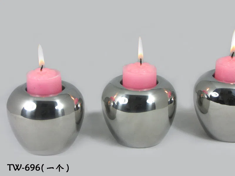 Candle holders and candelabras TW-696