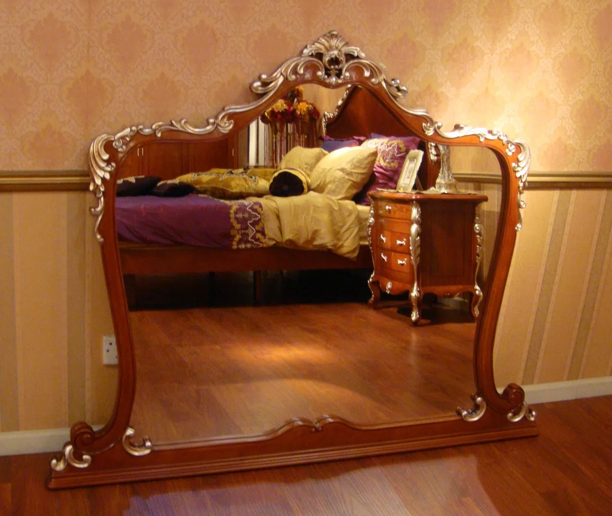 Beds and bedrooms E36