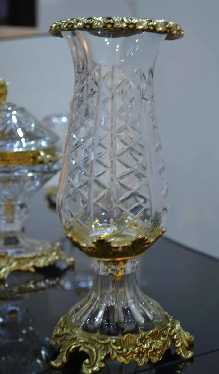 Candle holders and candelabras CB371