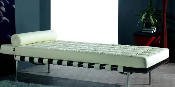 Beds and bedrooms A02D5E4C5912