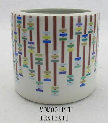 Вазы, кашпо и декоративные сосуды VDM001PTU
