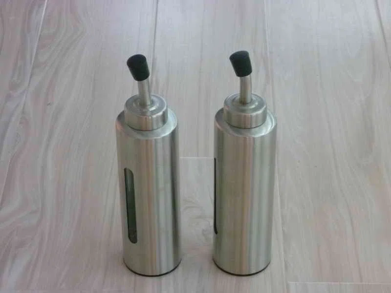 Candle holders and candelabras P1000691