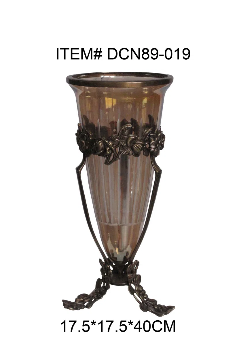 Candle holders and candelabras DCN89-019
