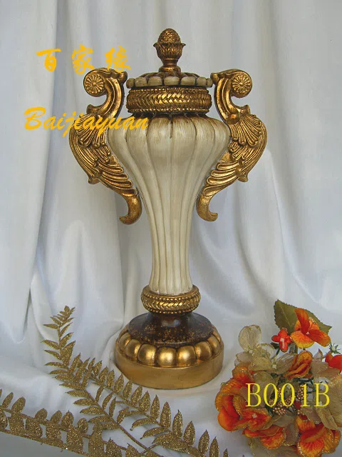 Decor and interior accessory selections B001