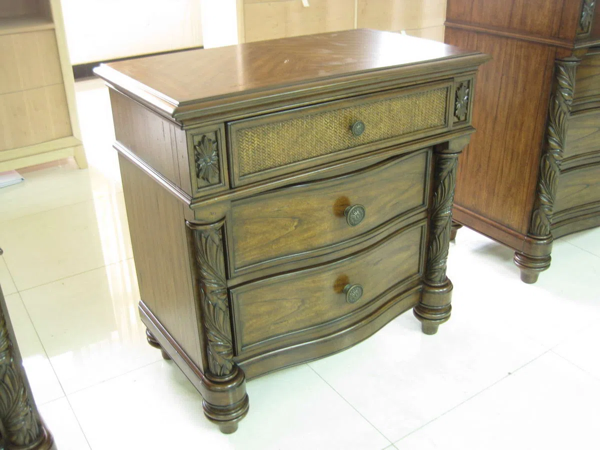 Tables, consoles and tabletops 8518-BR Finish sample 2012Aug29_01