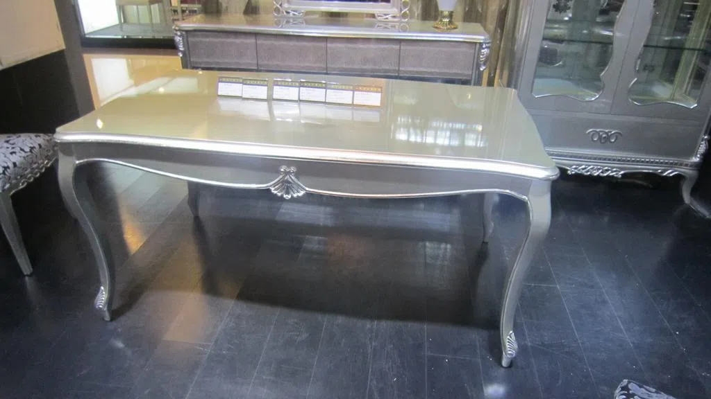 Tables, consoles and tabletops 1 (695)