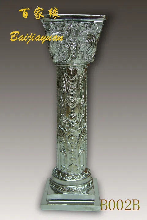 Decor and interior accessory selections B002