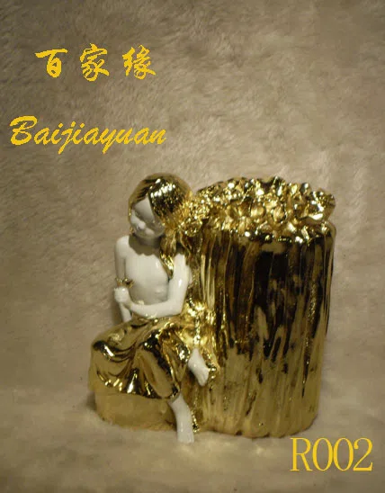 Статуэтки и скульптурный декор R002