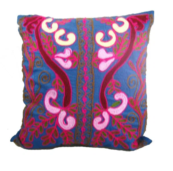 Textiles, curtains and cushions 9044