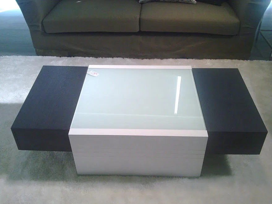 Tables, consoles and tabletops AE6CC4A9B7F1