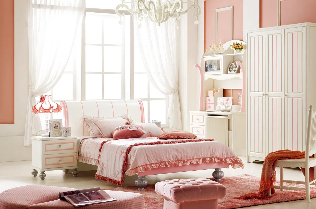 Beds and bedrooms 10