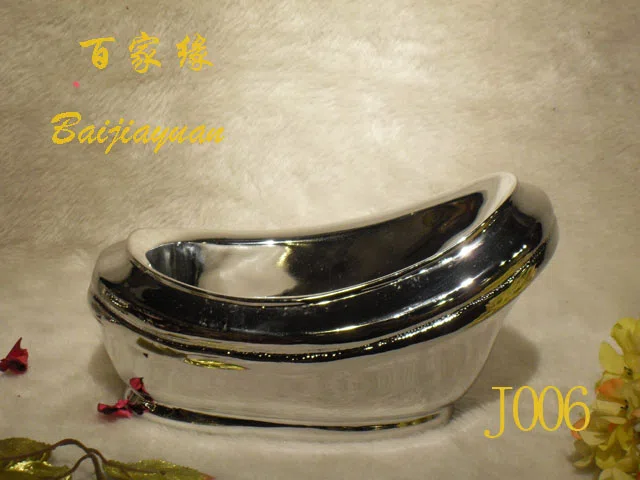 Посуда, подносы и декоративные блюда J006