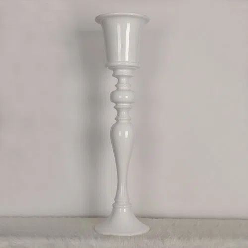 Candle holders and candelabras ST179