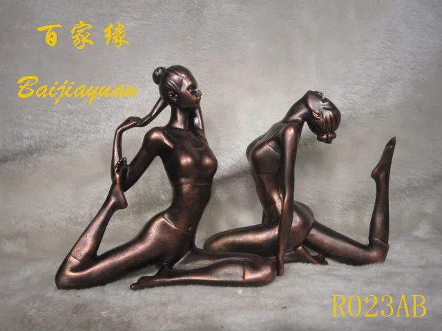 Статуэтки и скульптурный декор R023