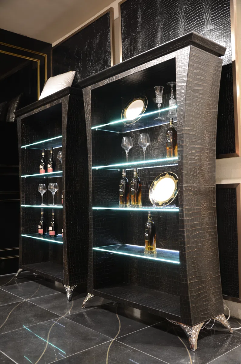 Cabinets, dressers and shelves BB77B9E35A4D