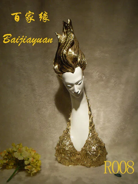 Статуэтки и скульптурный декор R008