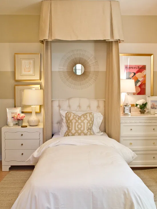Beds and bedrooms 209