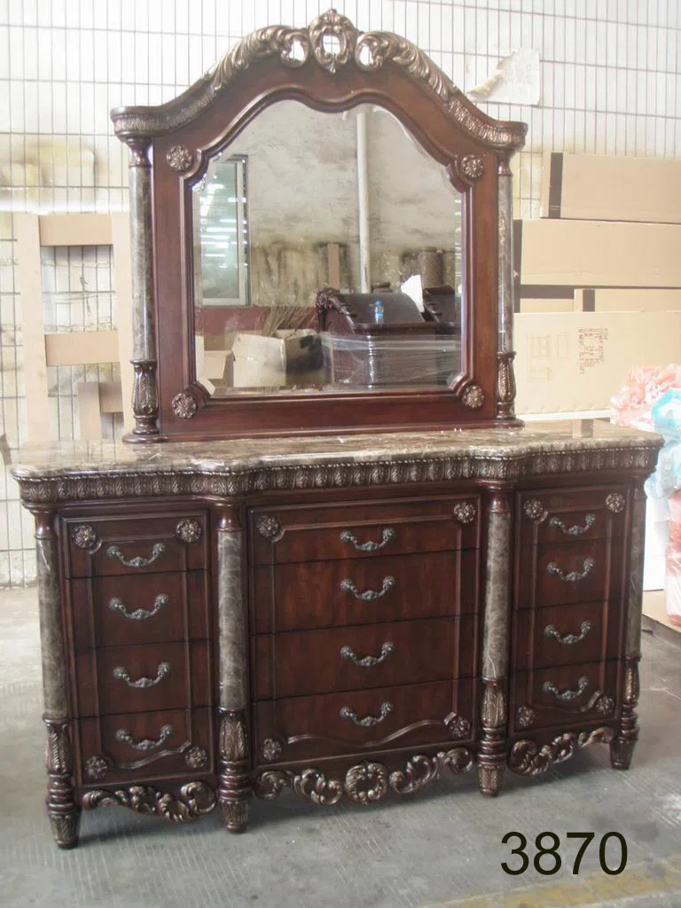 Cabinets, dressers and shelves C13938A97789
