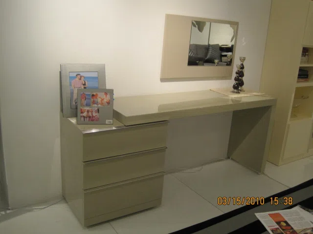 Cabinets, dressers and shelves C2688A192C03