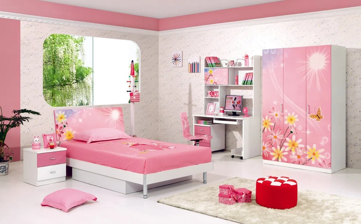 Beds and bedrooms 43