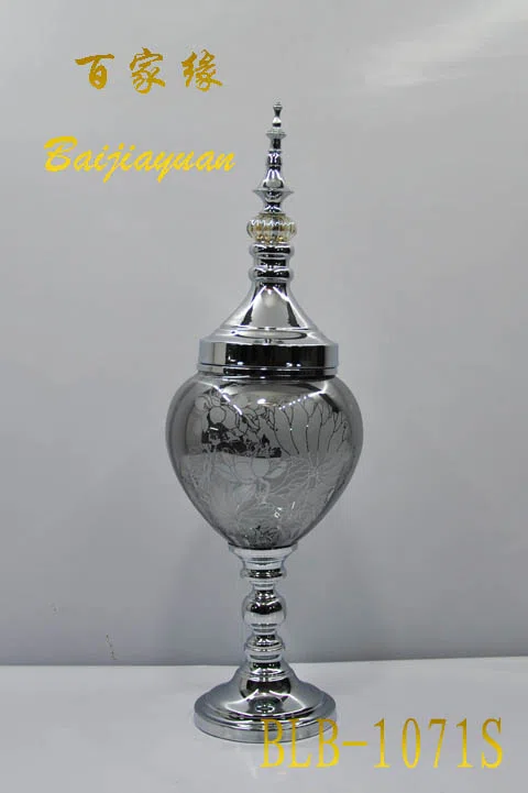 Decor and interior accessory selections BLB-1071