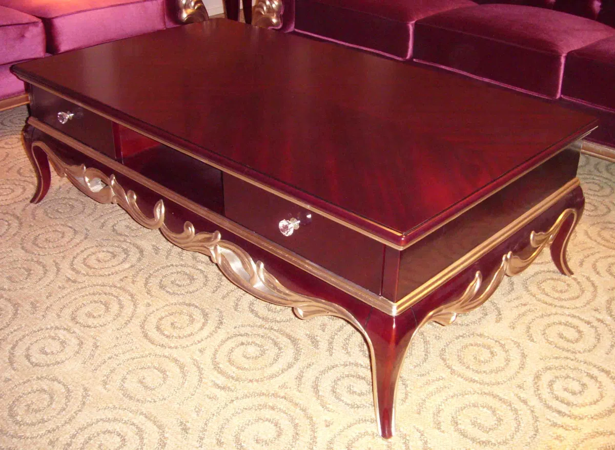 Tables, consoles and tabletops R8725