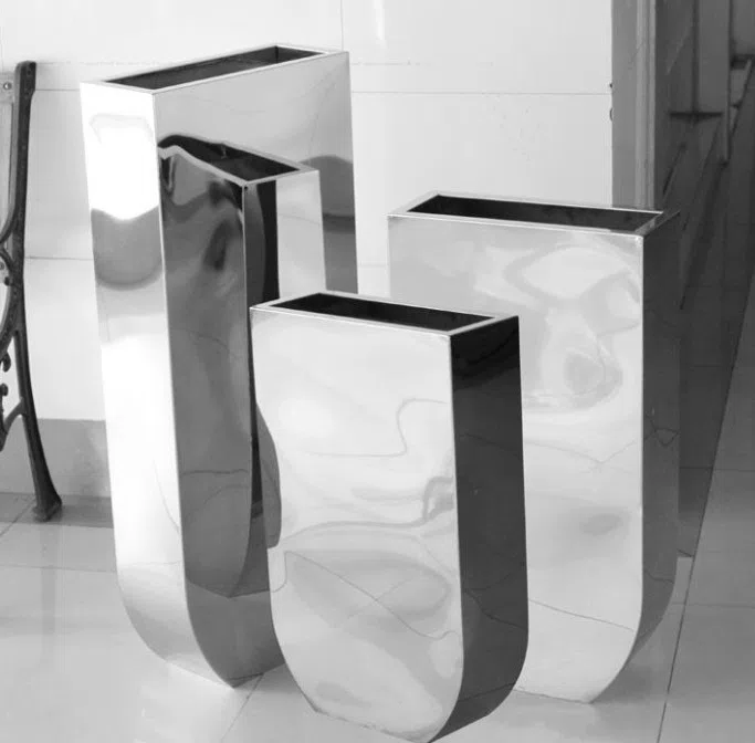Tables, consoles and tabletops CACD4333DE85