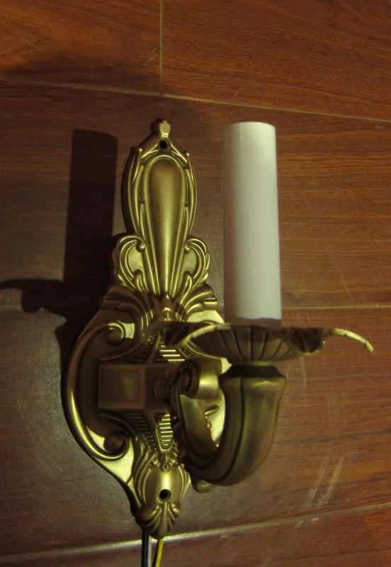 Candle holders and candelabras MGW2371-1