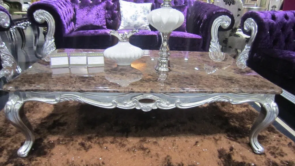 Tables, consoles and tabletops 1 (661)