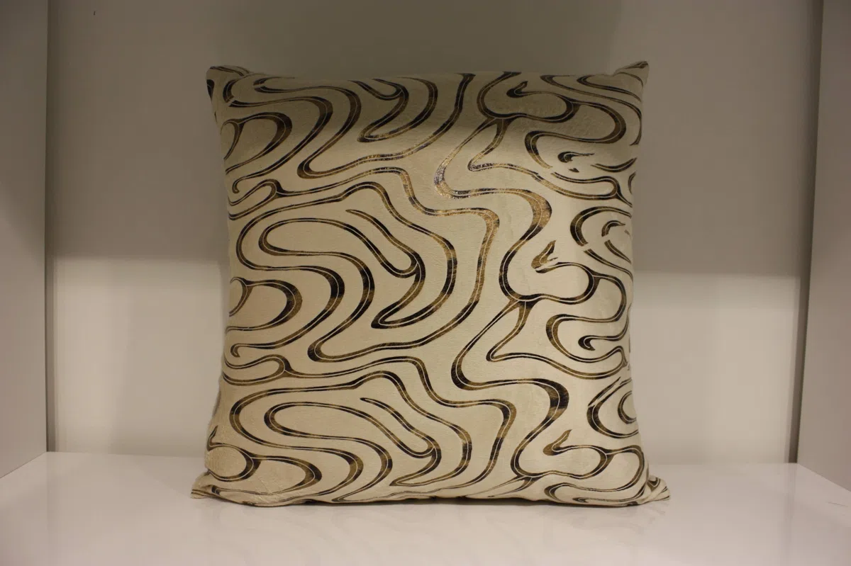 Textiles, curtains and cushions 077