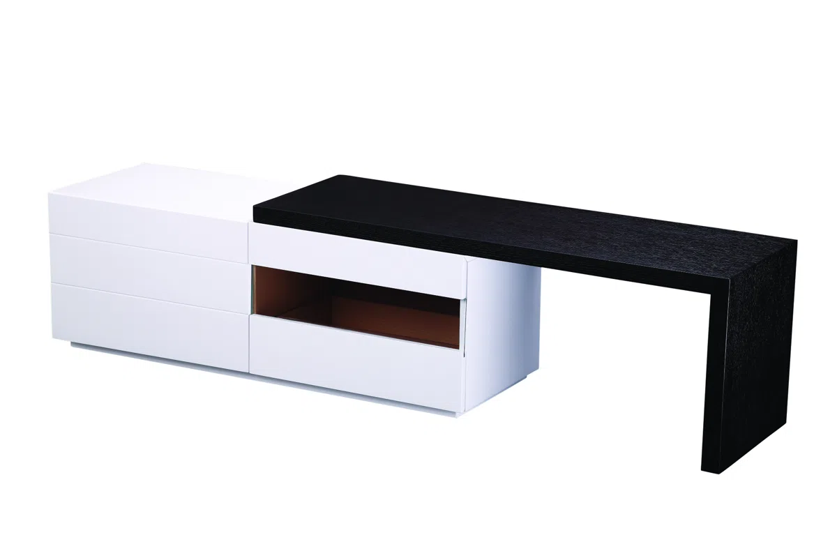 Tables, consoles and tabletops MG_9062