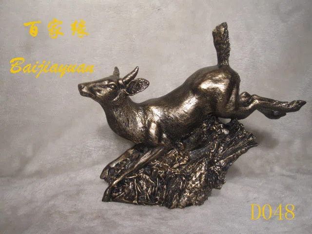 Статуэтки и скульптурный декор D048