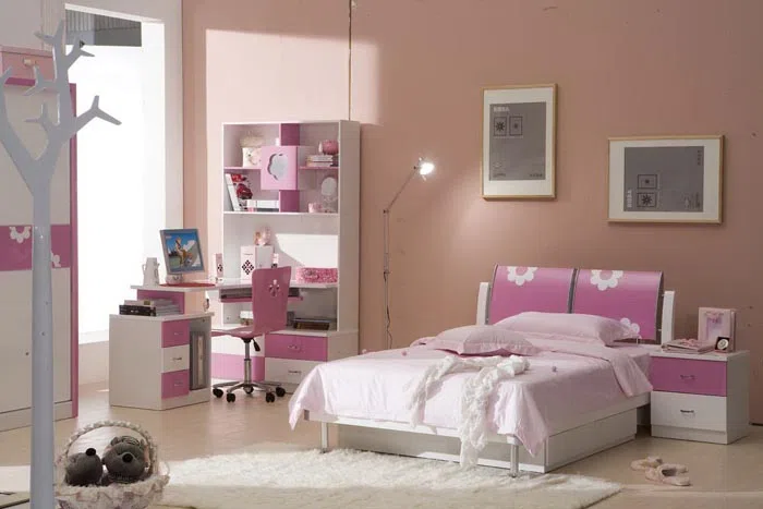 Beds and bedrooms 521pink