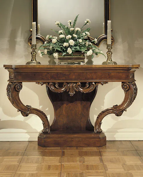 Tables, consoles and tabletops 175
