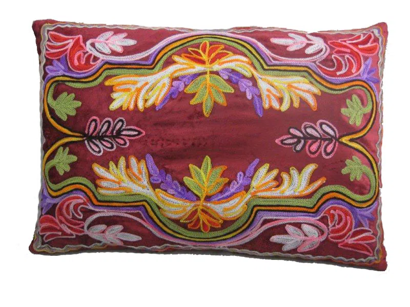 Textiles, curtains and cushions 9077