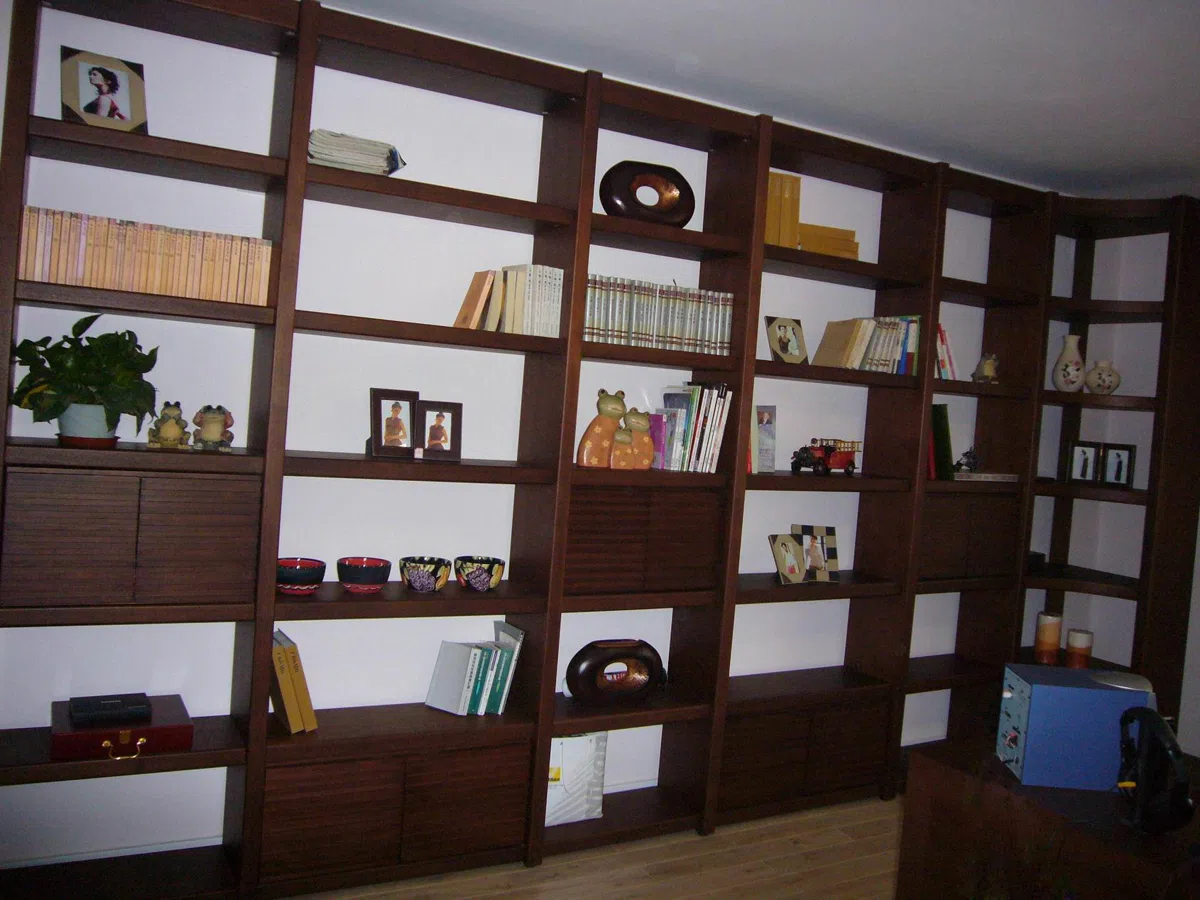 Cabinets, dressers and shelves DA665E5E93F6