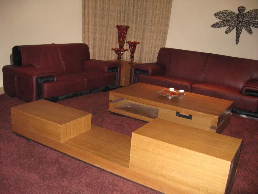Tables, consoles and tabletops DBBEE87D6FF8