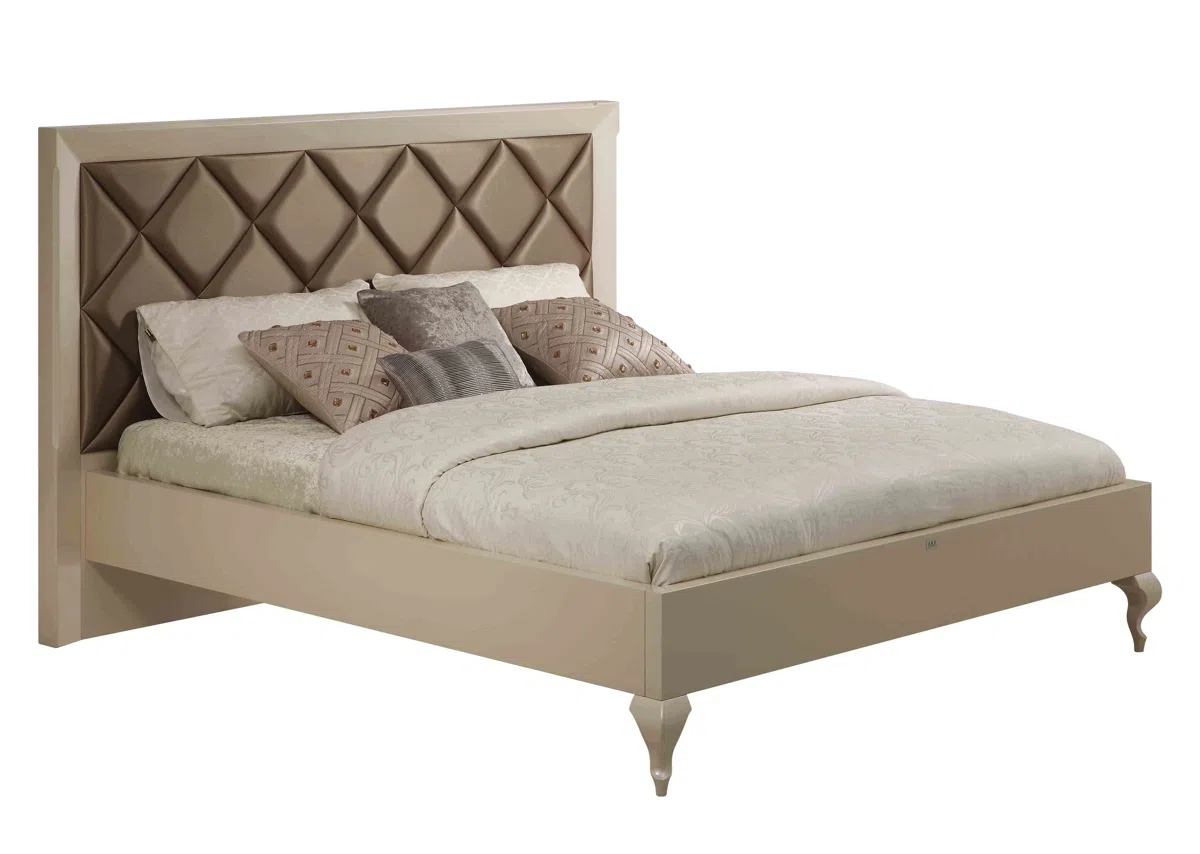 Beds and bedrooms A03 (355)