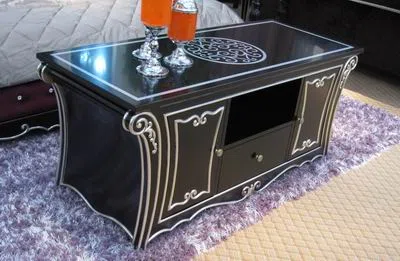 Tables, consoles and tabletops N07-006