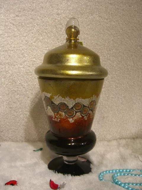 Candle holders and candelabras B-30