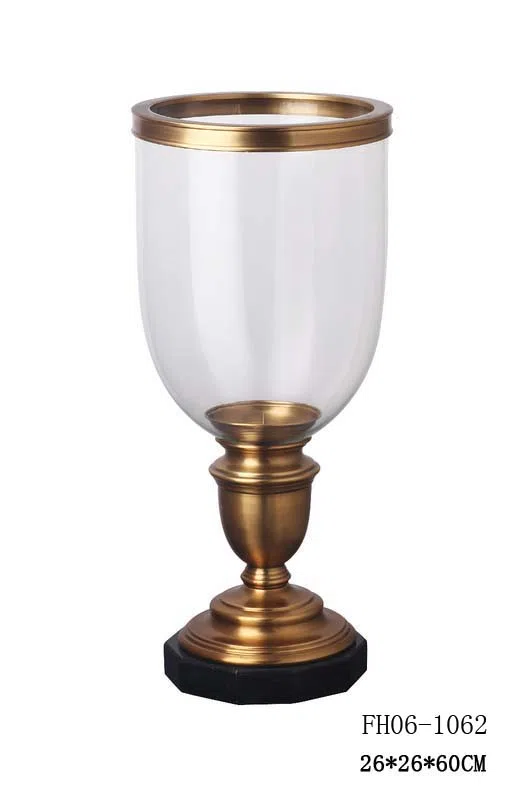 Candle holders and candelabras FH06-1062