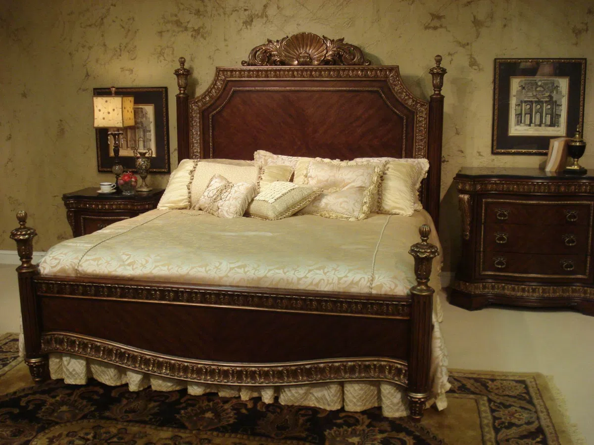 Beds and bedrooms DSC07138